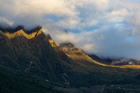 自然风光,山川,全景,中国,四川,日出,日落,川西,建筑,植物,房屋