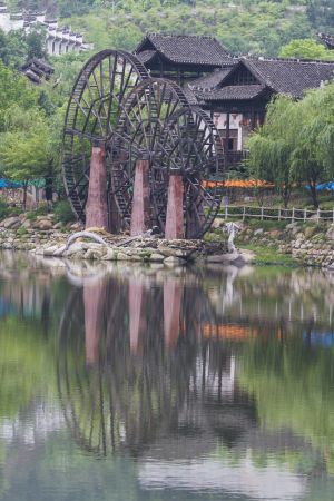 湖泊,水车,中国,武汉,锦里沟,湖北,自然风光,建筑,传统建筑