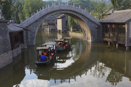 桥,拱桥,村镇,江河,交通工具,船,北京,城镇,建筑