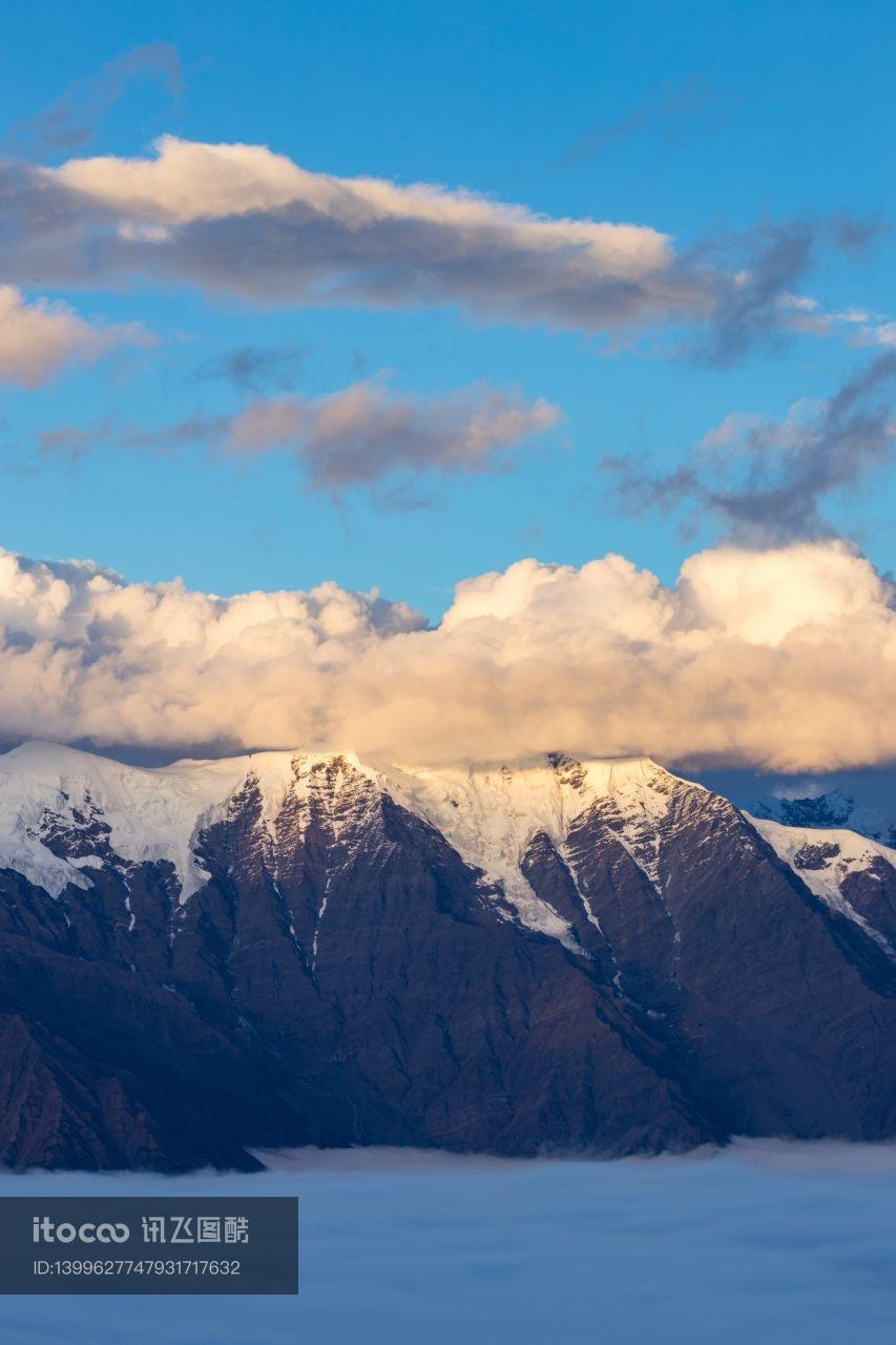 自然风光,雪山,白云