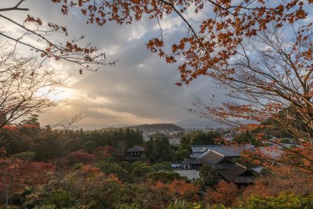 自然风光,天空,景点,建筑,京都,山峦,城镇,国外,植物,其它,枫树,峡谷