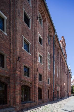 现代建筑,剧院/博物馆/礼堂,城镇,建筑,民俗风情,道路,城市道路,波兰,托伦