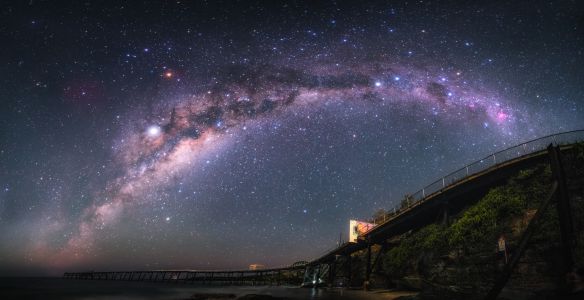 桥,栈桥,风景,无人,空间和天文学,自然风光,国外,澳大利亚,天空,星星,星空,江河,夜晚,全景,旅游,河流,银河系,道路