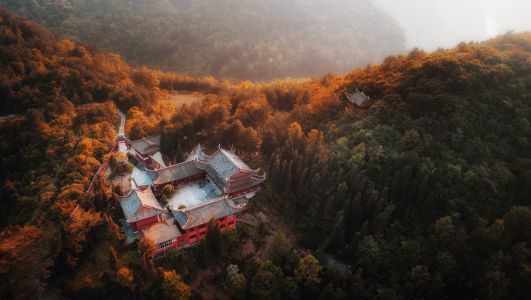 航拍,俯瞰,历史古迹,自然风光,森林,山川,植物,树木,建筑,天空