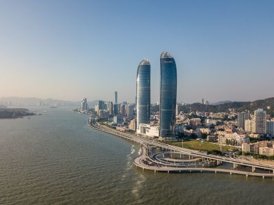 江河,建筑,城镇,现代建筑,自然风光,天空,全景,都市