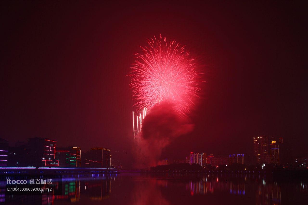 生活工作,全景,焰火晚会