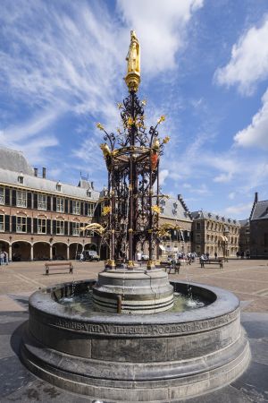 建筑,荷兰,现代建筑,国外,雕像,雕塑,城镇