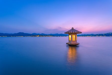 湖泊,自然风光,夜晚,特写,江河,天空,历史古迹,建筑,山川