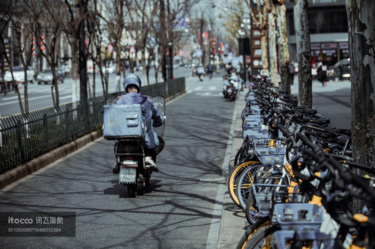 自行车,摩托车,城市道路