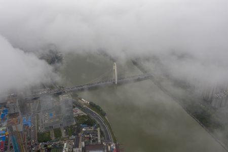 雾,江河,城市道路,航拍,城镇