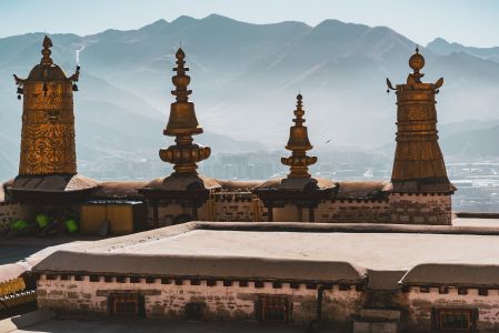 哲蚌寺 ,传统建筑,寺塔,雕像,雕塑,自然风光,城镇,西藏,山川,建筑,寺庙,宗教文化,特写,现代建筑