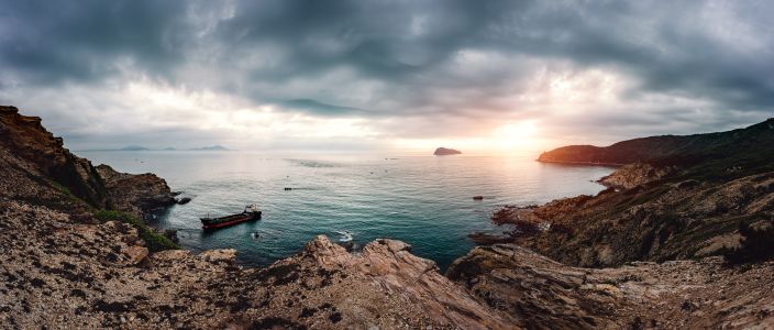 自然风光,岩石,天空,乌云,太阳,海洋,太空,船,交通工具