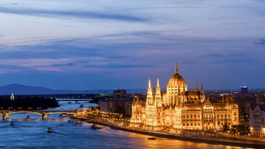 建筑,国外,夜晚,江河,城镇,桥