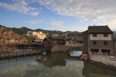 建筑,现代建筑,传统建筑,民居,江河,天空,自然风光,城镇,北京,古北水镇