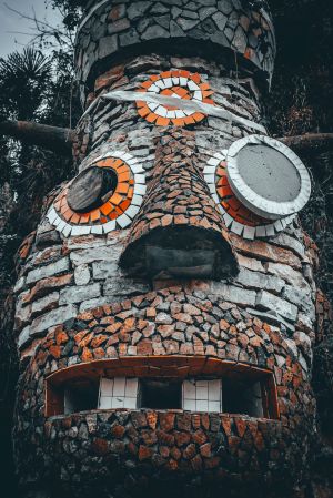 特写,仰拍,建筑,历史古迹,城镇,天空,植物,树木