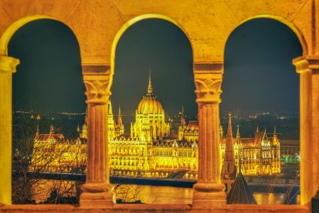 国外,建筑,景点,匈牙利,城堡,布达佩斯,现代建筑,城镇,历史古迹,夜晚,特写,文明遗迹,历史遗迹