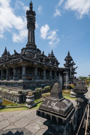 传统建筑,寺塔,印度尼西亚,巴厘岛,建筑,雕塑,自然风光,宗教文化,历史古迹,国外