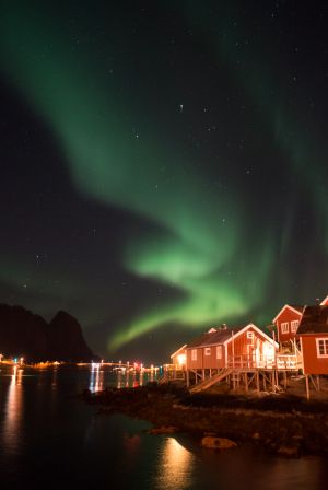 自然风光,天空,夜晚,极光,城镇,村镇,建筑,挪威