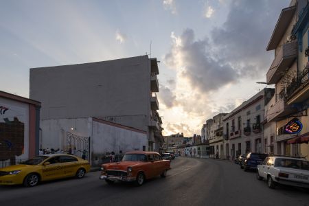 国外,城镇,道路,古巴,建筑,交通工具,城市道路,汽车,白云,天空