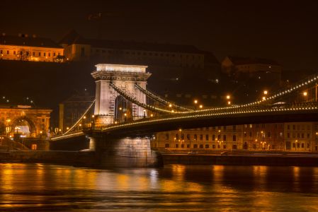 建筑夜景,都市夜景,建筑,桥,夜晚,匈牙利,布达佩斯,夜景照明,城镇,国外,都市,全景,现代建筑,桥梁,湖泊,夜景工程