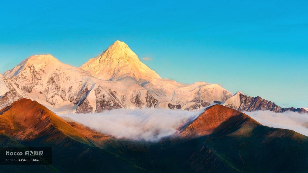 山峦,自然风景,甘孜藏族自治州
