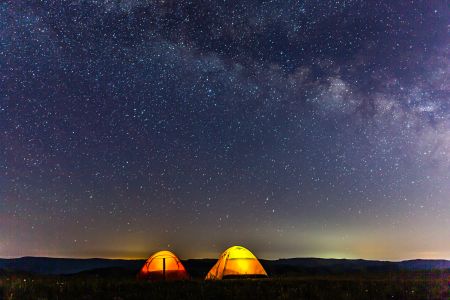 自然风光,夜晚,天空,星空,星星,仰拍,草原,植物,青草,帐篷