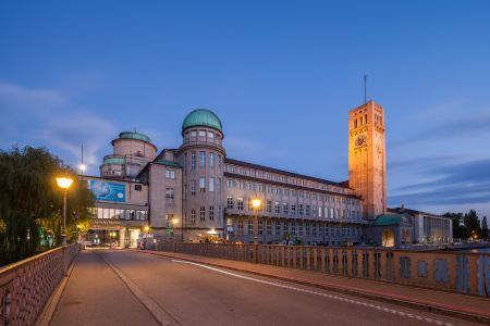 德国,现代建筑,慕尼黑,城镇,建筑,都市,民俗风情,国外,建筑夜景,夜景照明,上海外滩