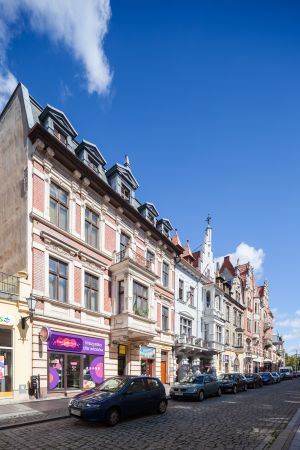 波兰,托伦,城镇,建筑,都市,国外,交通工具,汽车,轿车