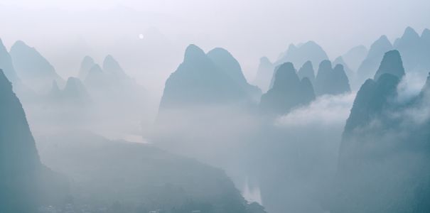 江河,山峦,自然风景,雾气,自然风光,天空