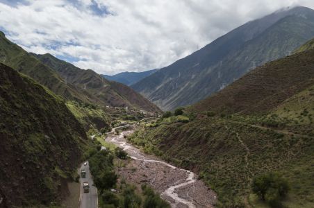 自然风光,山川,江河,道路,公路,白云