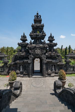 传统建筑,寺塔,印度尼西亚,巴厘岛,建筑,雕塑,自然风光,宗教文化,历史古迹,国外