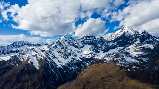 自然风光,雪山,白云,天空