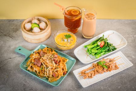 美食,肉类,厨卫用品,物品,蔬菜,饮品,生活用品,中餐,肉串,青菜,丸子,奶茶,汤羹,甜品,蒸屉,碟子,杯子