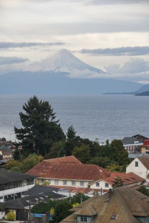 城镇,雪山,山峦,海洋,自然风光,天空,国外