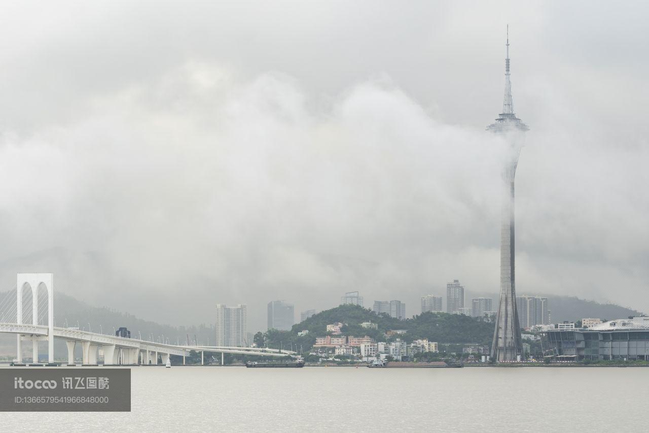 现代建筑,雾,天空