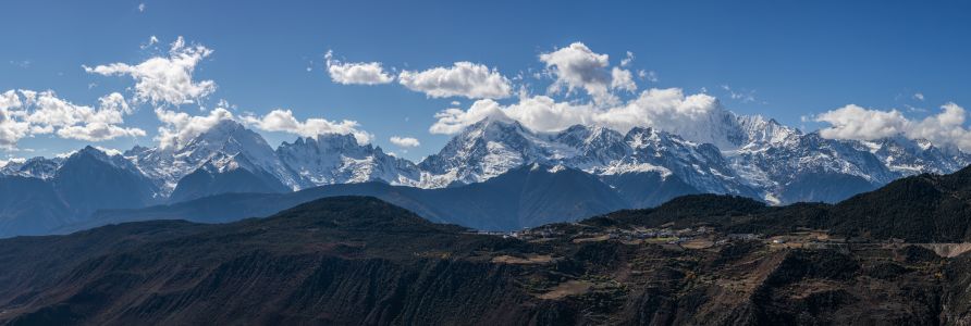 雪山,冰雪,草原,天空,山川,自然风光
