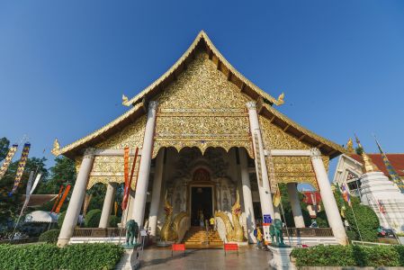 传统建筑,寺塔,城镇,建筑,宗教文化,民俗风情,历史古迹,教堂,寺庙,现代建筑,街道