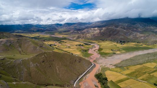 自然风光,平原,山峦,航拍,天空,植物