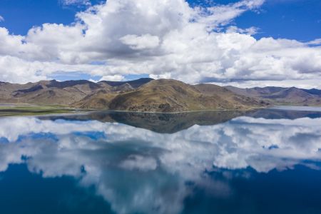 湖泊,西藏,自然风光,天空,山川,白云