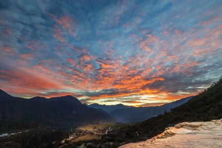 天空,白云,自然风光,山川,全景,气候气象,霞光,卷积云