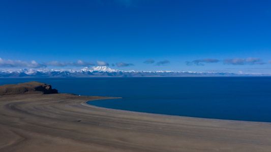 自然风光,湖泊,沙滩,雪山