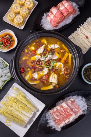 火锅,美食,火锅配菜,生活工作,物品,特写,肉类,蔬菜