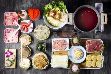 火锅,商品,火锅配菜,生活工作,美食,特写,肉类,蔬菜