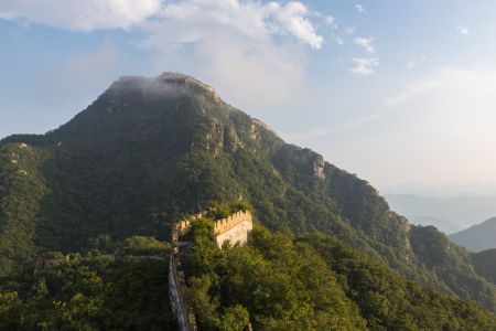 建筑,箭扣长城,中国,北京,历史古迹,自然风光,森林,天空,白云