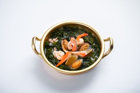 海鲜海带汤,美食,蔬菜,肉类,厨卫用品,虾仁,物品,生活用品,花甲,锅具