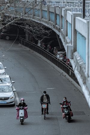 城市道路,交通工具,汽车,杭州,生活工作,道路,摩托车,自行车,建筑,城镇