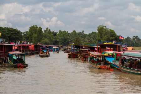 江河,船,自然风光,交通工具,国外,柬埔寨