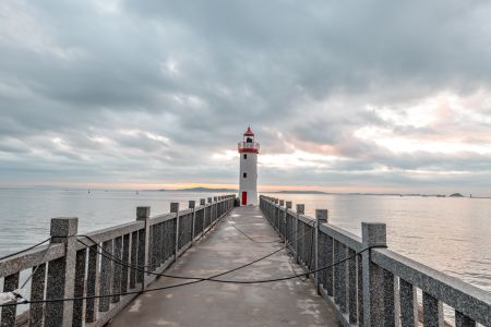 天空,自然风光,乌云,海洋,桥,建筑,灯塔