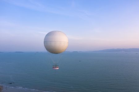 热气球,天空,海洋,自然风光,全景,交通工具,物品