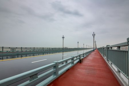建筑,天空,道路,城镇,桥,乌云